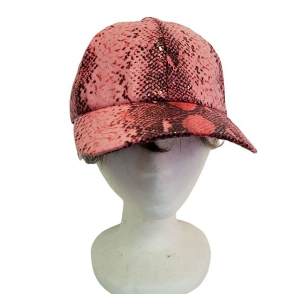 Arlin Cap  - Picture 1 of 5